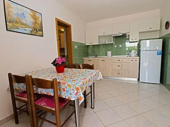 Apart Daire, 2 Yatak Odası (116/9644)