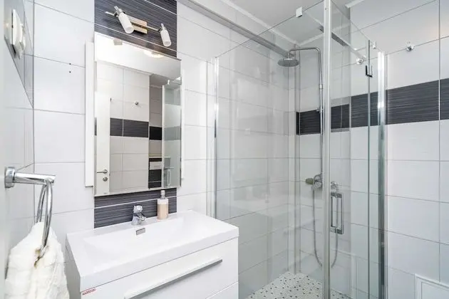 Apart Daire (Two Bedroom Apartment with Balcony)