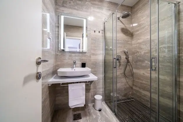 Apart Daire (Three Bedroom Apartment with Terrace)