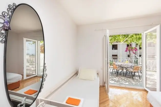 Apart Daire (Two Bedroom Apartment with Balcony)