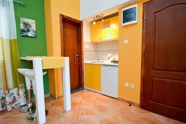 Romantic Stüdyo, Bahçe Manzaralı