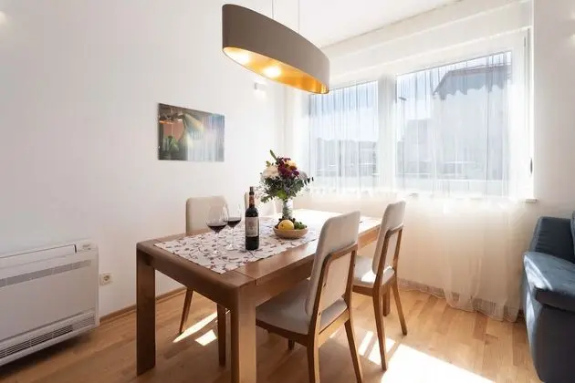 Apart Daire, 2 Yatak Odası (More)