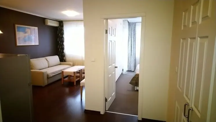 Apart Daire, 1 Yatak Odası, Küçük Mutfak