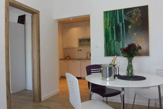 Exclusive Apart Daire, Deniz Manzaralı