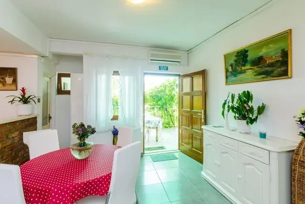 Apart Daire (One-Bedroom Apartment)