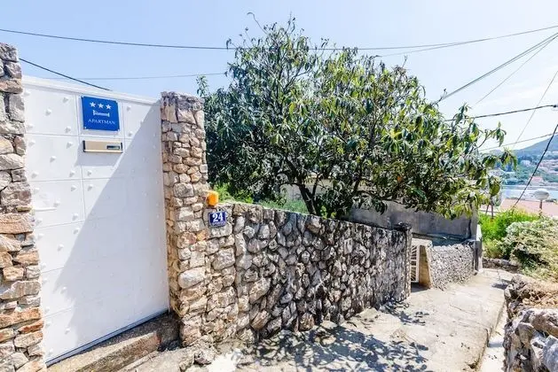 Apart Daire (One-Bedroom Apartment)