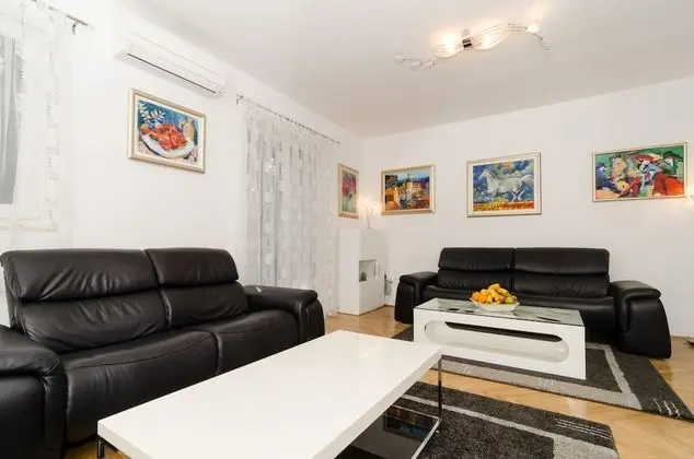 Apart Daire (Two-Bedroom Apartment)