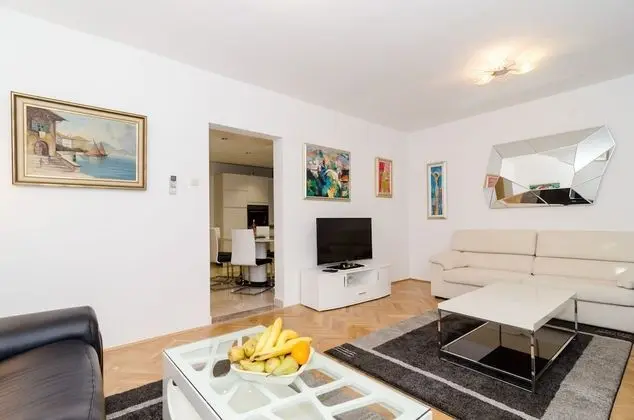 Apart Daire (Two-Bedroom Apartment)