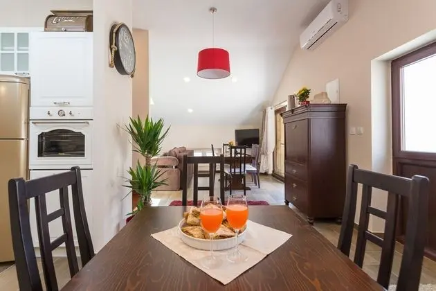 Apart Daire (Three Bedroom Apartment with Terrace)