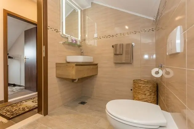 Apart Daire (Three Bedroom Apartment with Terrace)