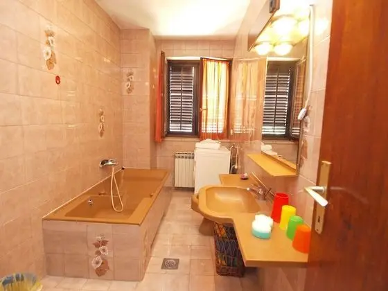 Apart Daire, 2 Yatak Odası (378/859)