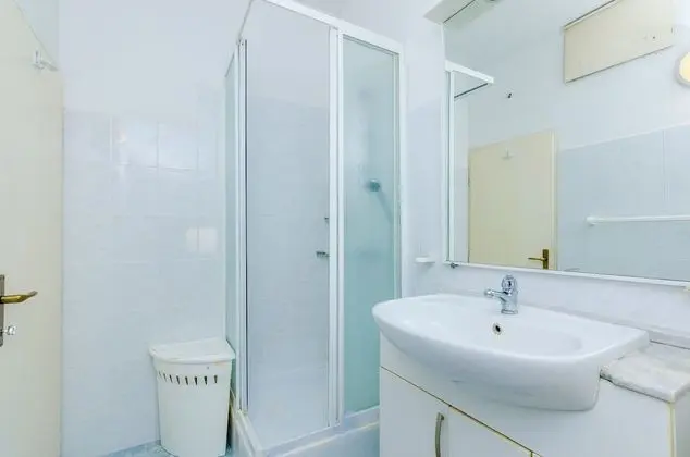 Apart Daire (Apartment Ivona - One Bedroom Apartme)