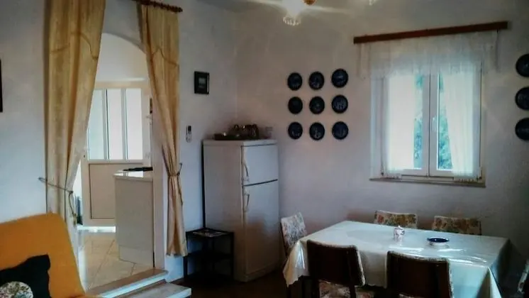 Odada yemek servisi