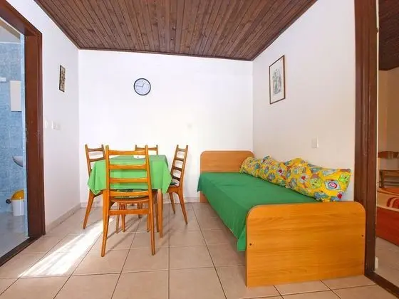 Apart Daire, 1 Yatak Odası (325/747)