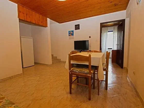 Apart Daire, 2 Yatak Odası (325/748)