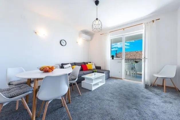 Standard Apart Daire, 3 Yatak Odası, Balkon, Kısmi Manzaralı