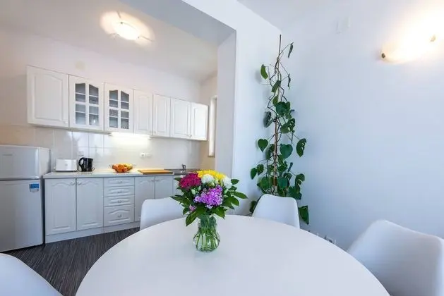 Standard Apart Daire, 3 Yatak Odası, Balkon, Kısmi Manzaralı