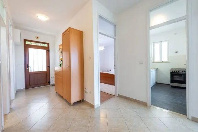 Standard Apart Daire, 3 Yatak Odası, Balkon, Kısmi Manzaralı