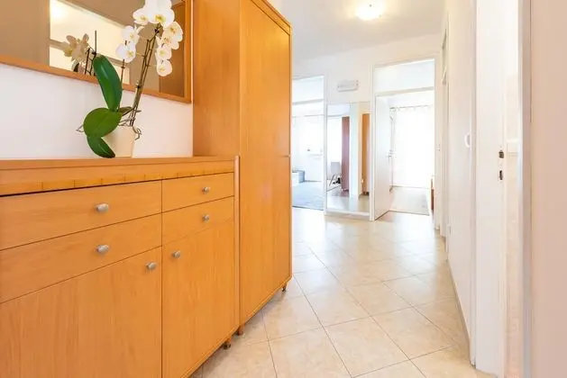 Standard Apart Daire, 3 Yatak Odası, Balkon, Kısmi Manzaralı