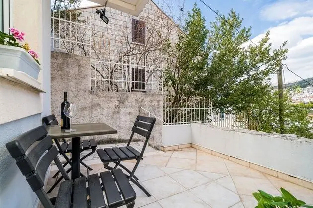 Apart Daire (Two Bedroom Apartment)