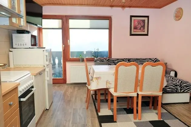 Apart Daire (Apartment Jorsi with Balcony)