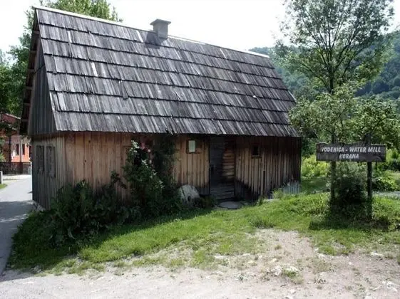 Apart Daire (Two-Bedroom Apartment)