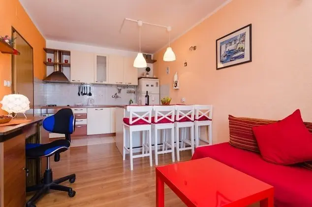 Apart Daire (One Bedroom Apartment with Balcony)