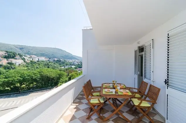 Apart Daire (One Bedroom Apartment with Balcony)