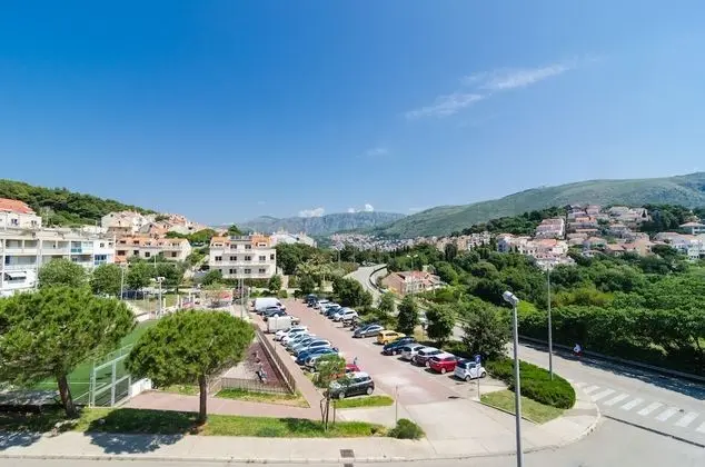 Apart Daire (One Bedroom Apartment with Balcony)