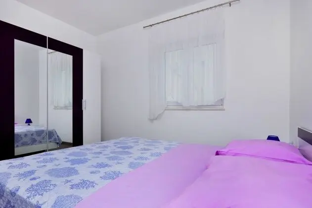 Economy Apart Daire, Park Manzaralı