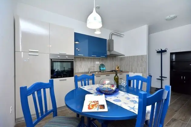 Economy Apart Daire, Park Manzaralı