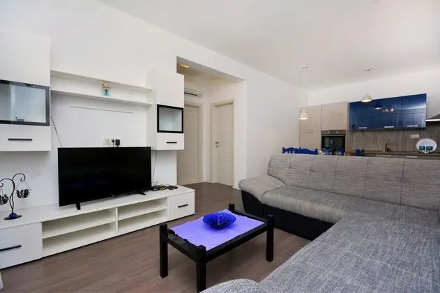 Economy Apart Daire, Park Manzaralı