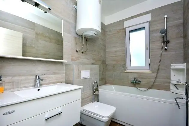 Economy Apart Daire, Park Manzaralı