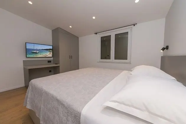 Deluxe Apart Daire, Deniz Manzaralı