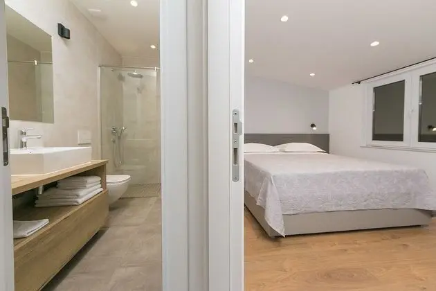 Luxury Apart Daire, Deniz Manzaralı