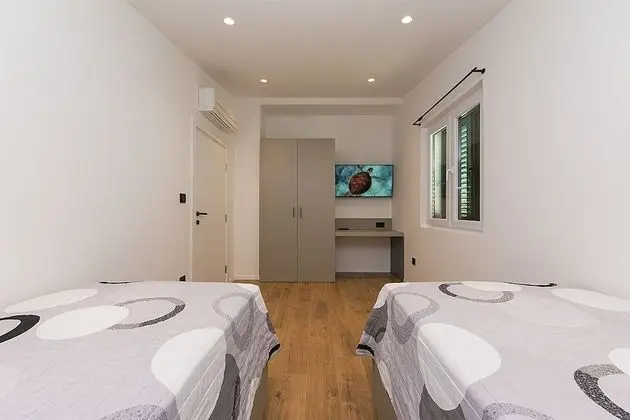 Luxury Apart Daire, Deniz Manzaralı