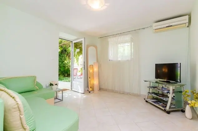 Apart Daire (One Bedroom Apartment with Terrace A2)