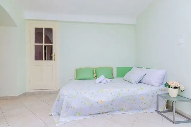 Apart Daire (One Bedroom Apartment with Terrace A2)