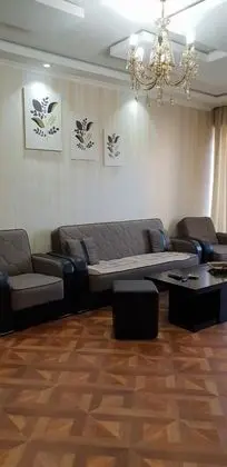 Apart Daire (8 Simon Kandelaki Str)
