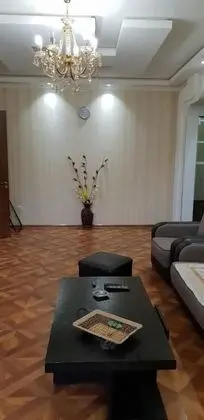 Apart Daire (8 Simon Kandelaki Str)