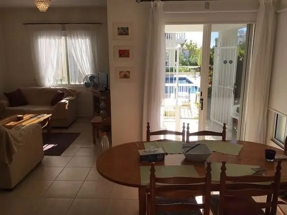 Comfort Apart Daire, 2 Yatak Odası, Havuz Kullanımı, Havuz Manzaralı