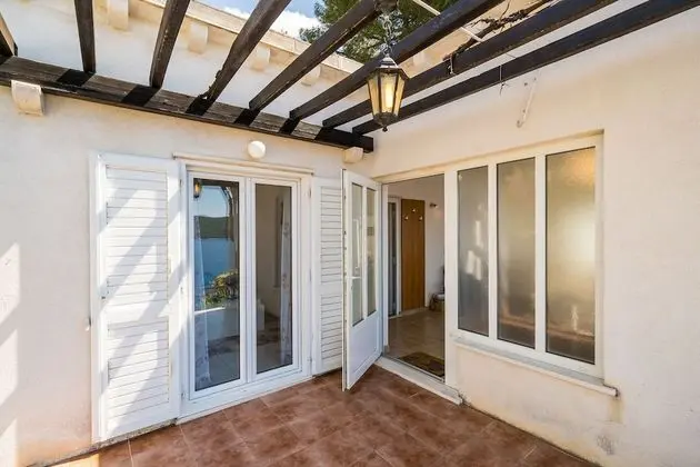 Apart Daire (One Bedroom Apartment with Terrace an)