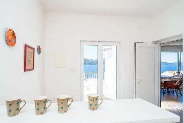 Apart Daire (One Bedroom Apartment with Terrace an)