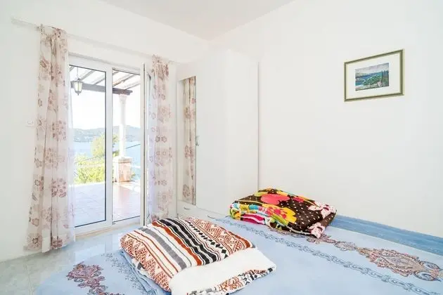 Apart Daire (One Bedroom Apartment with Terrace an)