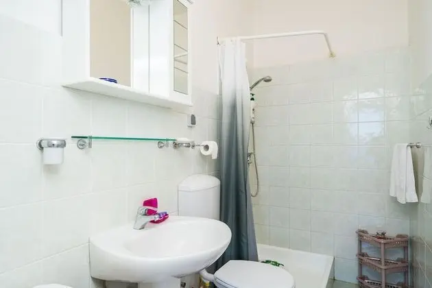 Apart Daire (One Bedroom Apartment with Terrace an)