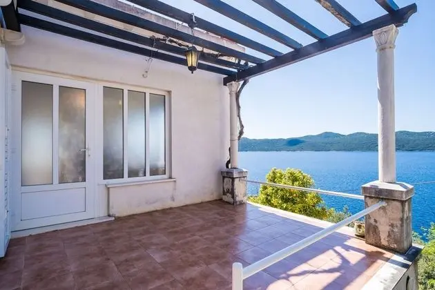 Apart Daire (One Bedroom Apartment with Terrace an)