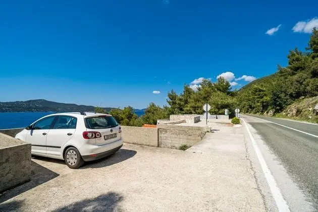 Apart Daire (One Bedroom Apartment with Terrace an)