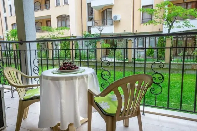 Apart Daire, Balkon