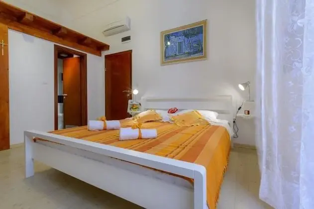 Stüdyo (Studio apartment)