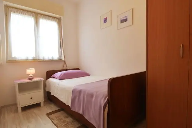 Classic Apart Daire, 2 Yatak Odası, Teras, Avlu
